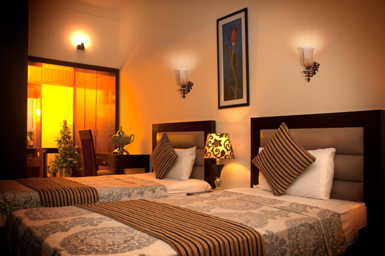 Royal Elegance Hotel Lahor Dış mekan fotoğraf