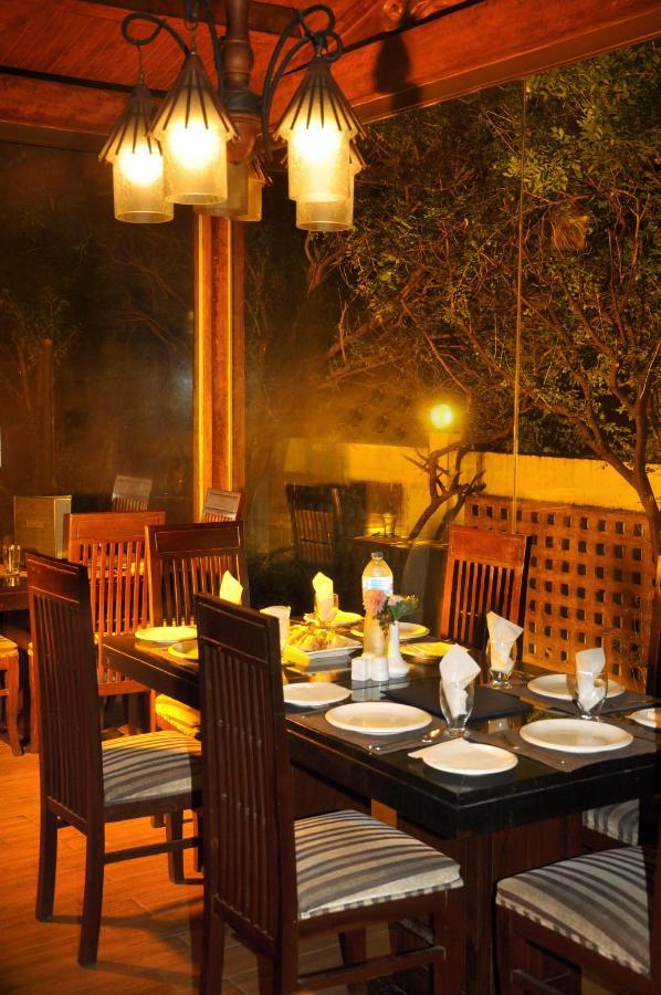 Royal Elegance Hotel Lahor Dış mekan fotoğraf