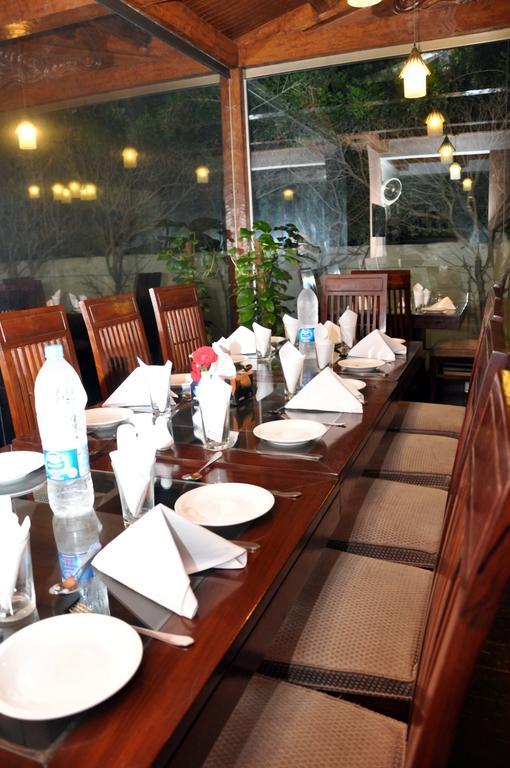 Royal Elegance Hotel Lahor Dış mekan fotoğraf