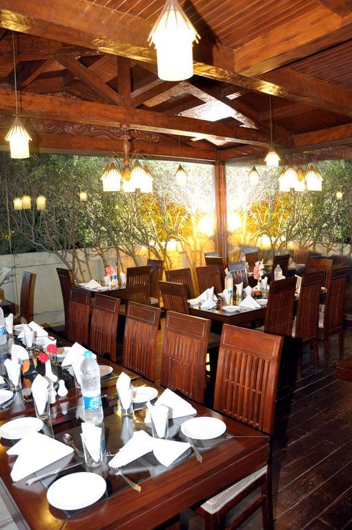 Royal Elegance Hotel Lahor Dış mekan fotoğraf