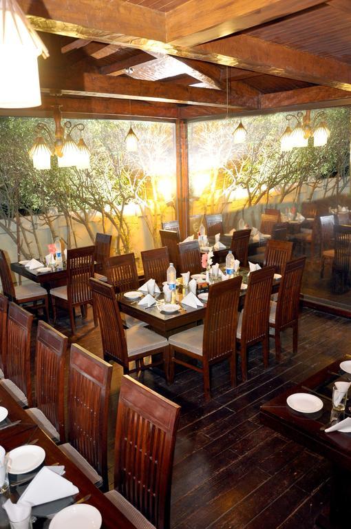 Royal Elegance Hotel Lahor Dış mekan fotoğraf